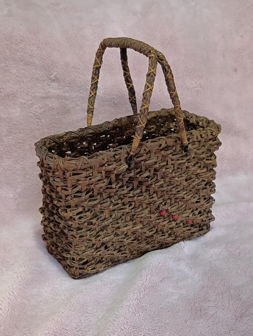葡萄蔓 変わり編み カゴバック / 31cm x 15cm x 34cm