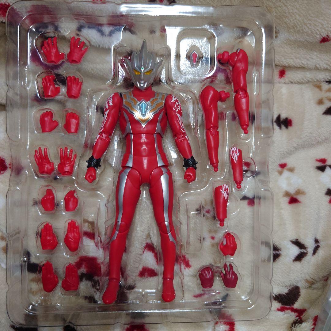 S.H.Figuarts　ウルトラマンレグロス