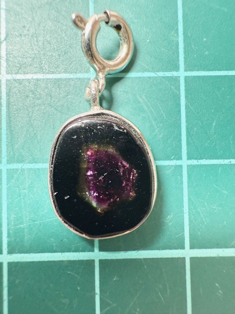 ウォーターメロントルマリン　ペンダントトップ　自然石　原石②