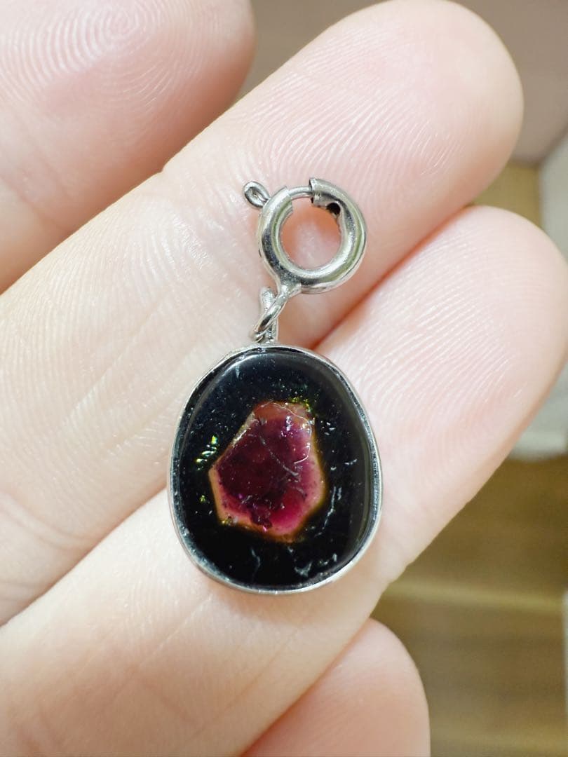 ウォーターメロントルマリン　ペンダントトップ　自然石　原石②