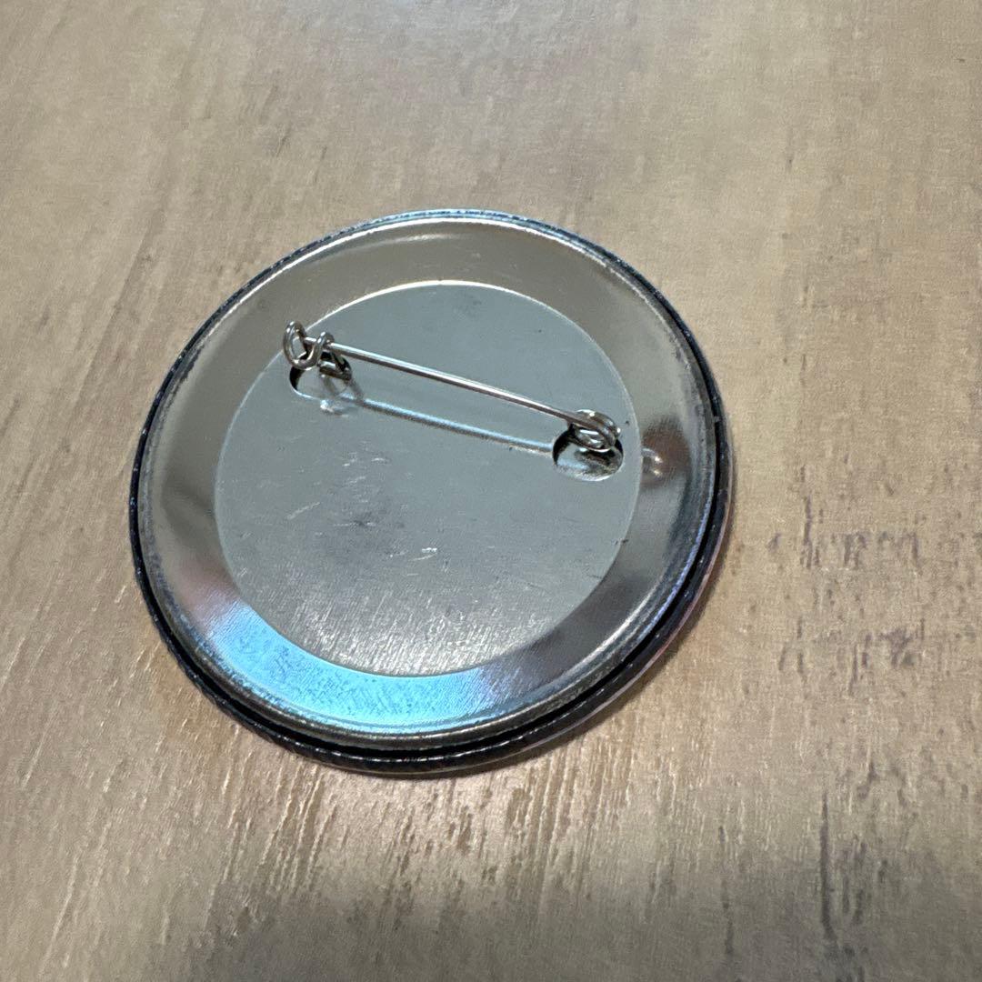 希少　Fate セイバー缶バッジ