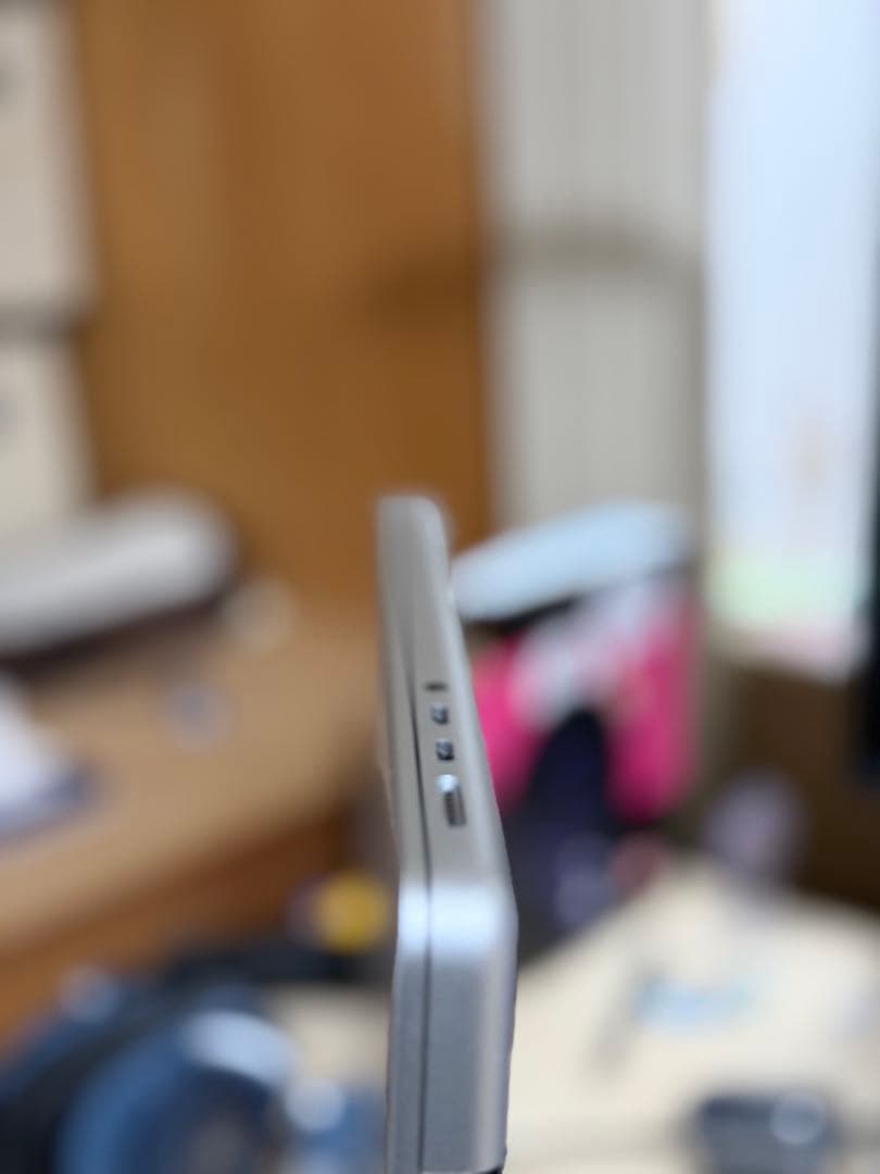 MacBook Pro 14インチ M1 Max 64GB/512GB