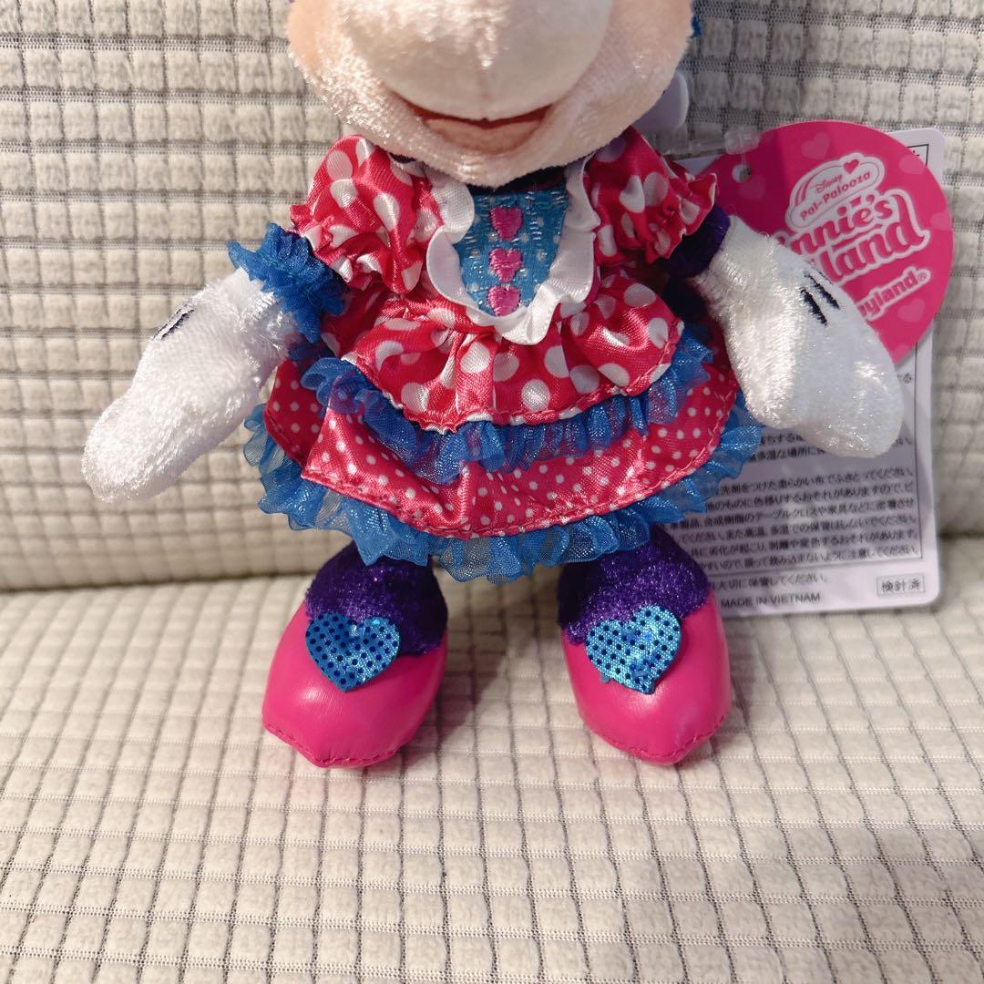 【新品】 ディズニーランド ミニーのファンダーランド ミニパル ぬいぐるみバッジ