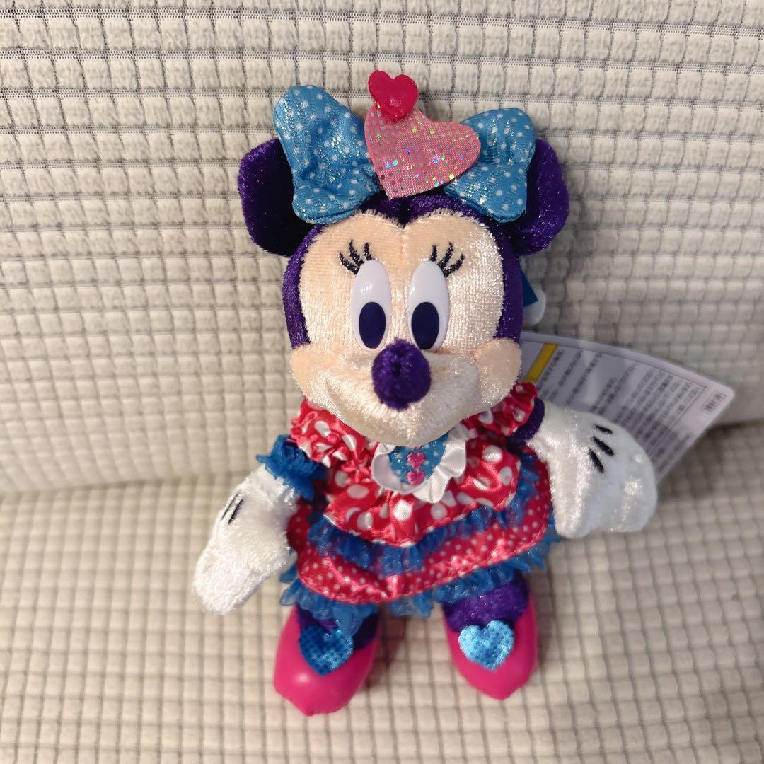 【新品】 ディズニーランド ミニーのファンダーランド ミニパル ぬいぐるみバッジ