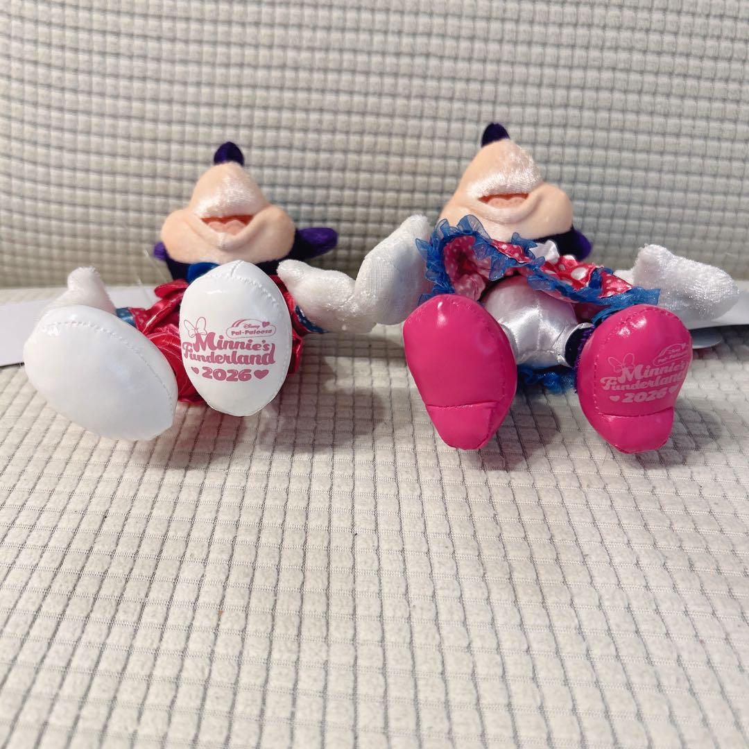 【新品】 ディズニーランド ミニーのファンダーランド ミニパル ぬいぐるみバッジ