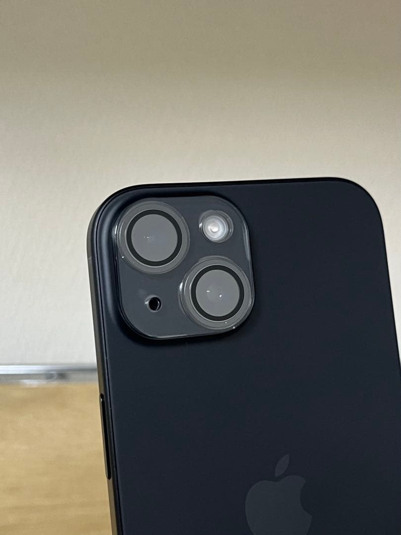 Apple iPhone 15 ブラック 128GB SIMフリー 美品