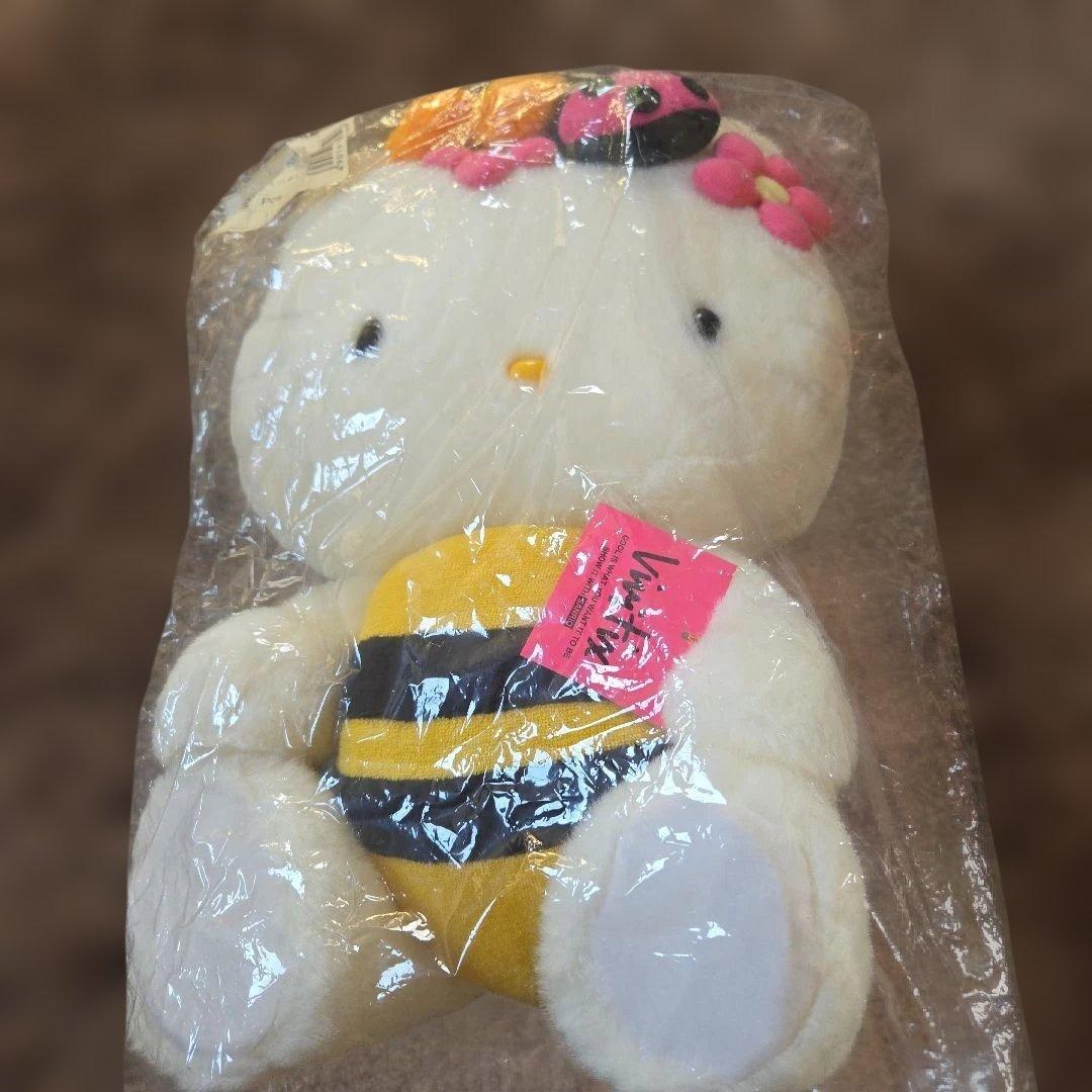 激レア☆ハローキティ☆限定ぬいぐるみ☆キティちゃんハチ