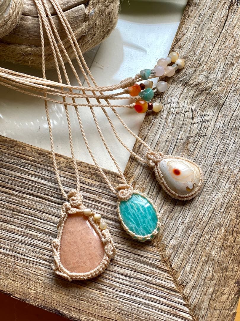 チャクラヒーリング＊ヒーラーの作るお守りアクセサリー/天然石マクラメネックレス