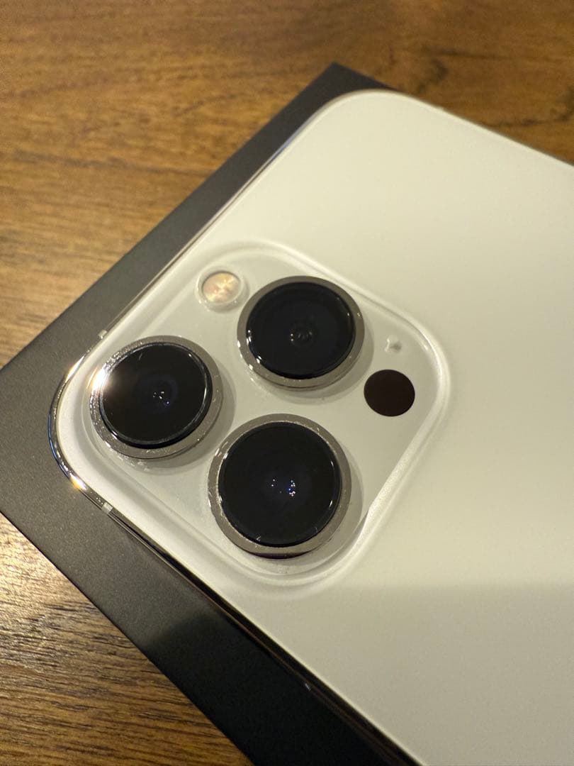 [美品] iPhone13 Pro Max 128GB シルバー