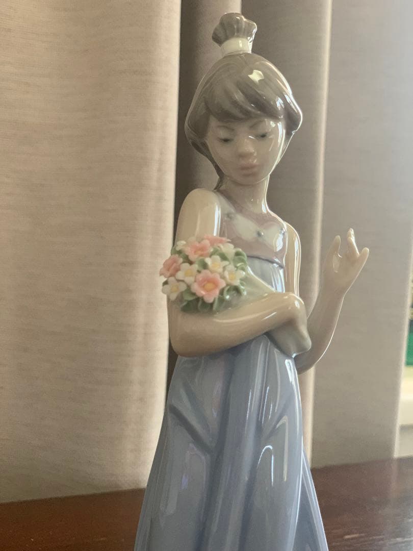 リアドロ　春の訪れ