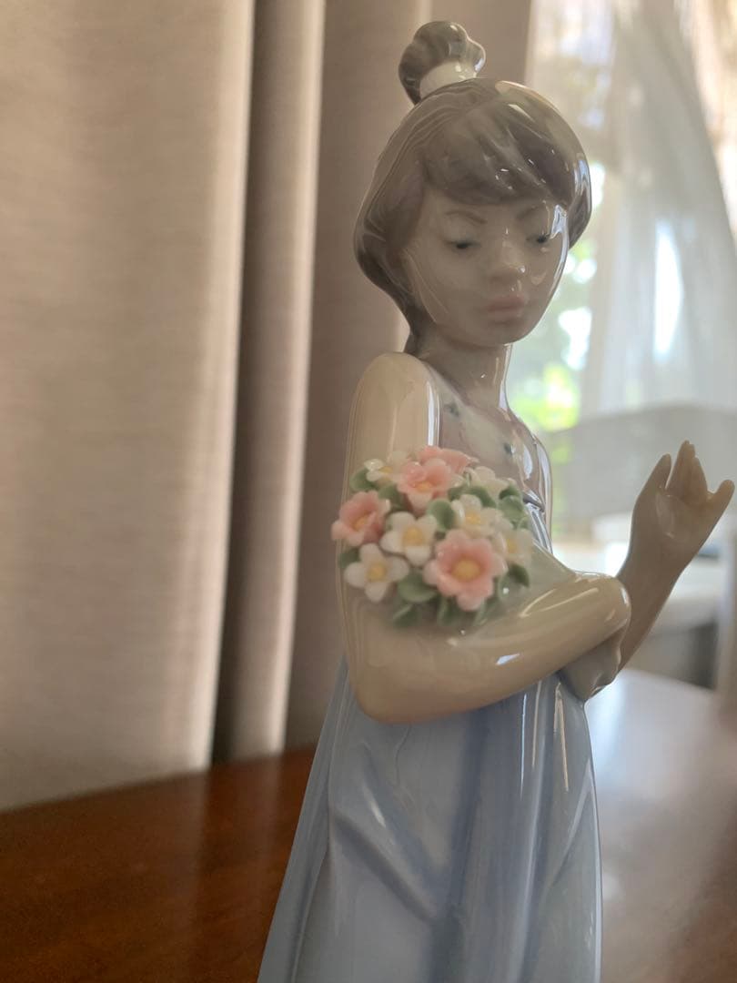 リアドロ　春の訪れ