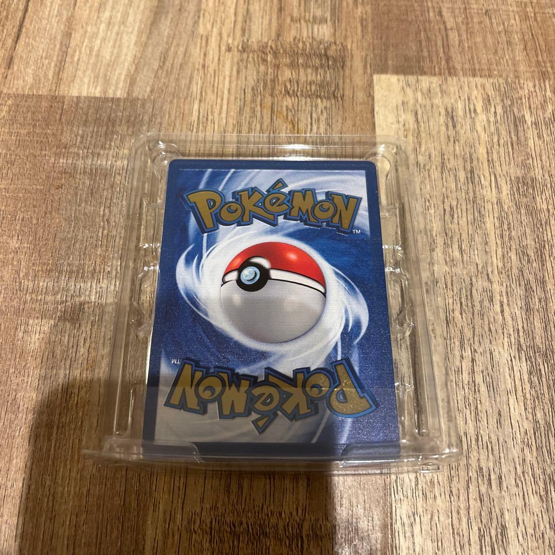 ポケモンカード リザードン (ゴールド)