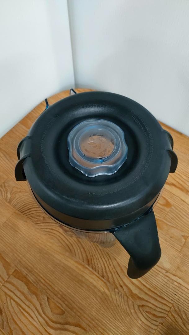 【目立った傷や汚れなし】バイタミックスE520　ホワイト　1623