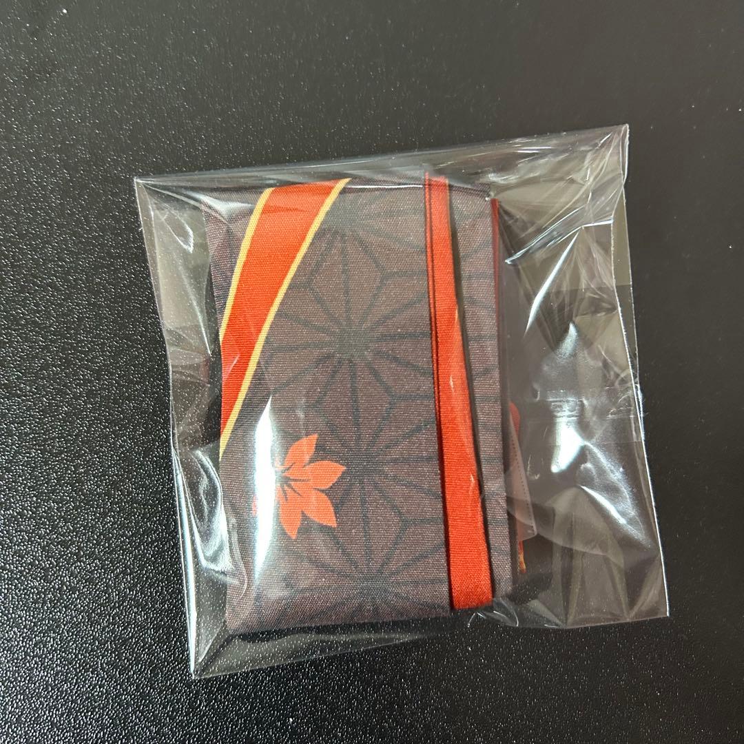 楓原万葉 イメージファッション シャツ リボン