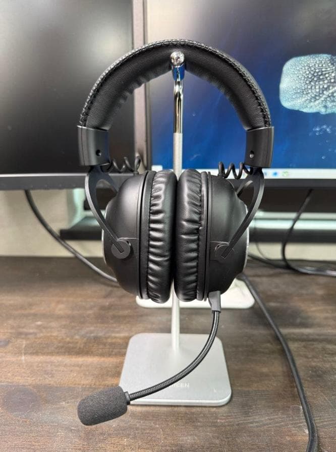 n*i様 ゲーミングヘッドセット中古 Logicool wireless PRO