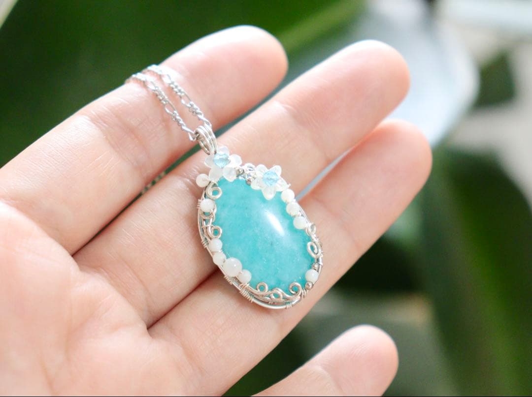 天然石アマゾナイトのワイヤージュエリーネックレス⟡