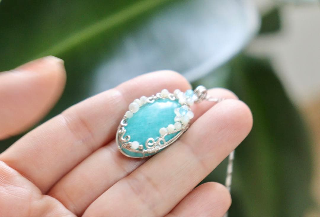 天然石アマゾナイトのワイヤージュエリーネックレス⟡