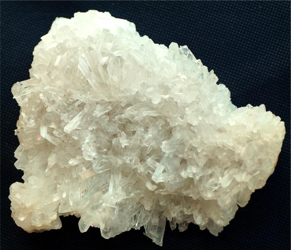 水晶　クラスター　鉱石　インテリア　浄化　幸福　パワーアップ　天然　宝石