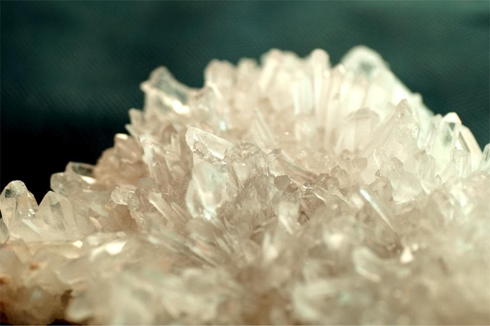 水晶　クラスター　鉱石　インテリア　浄化　幸福　パワーアップ　天然　宝石