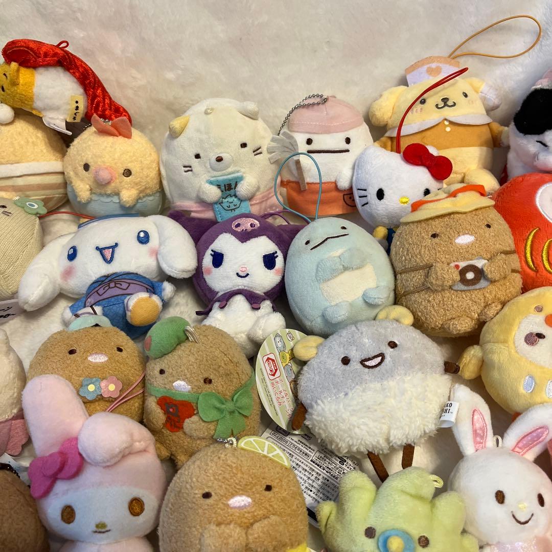 すみっコぐらし　サンリオ　ピクルス　んぽちゃむ　まとめ売り