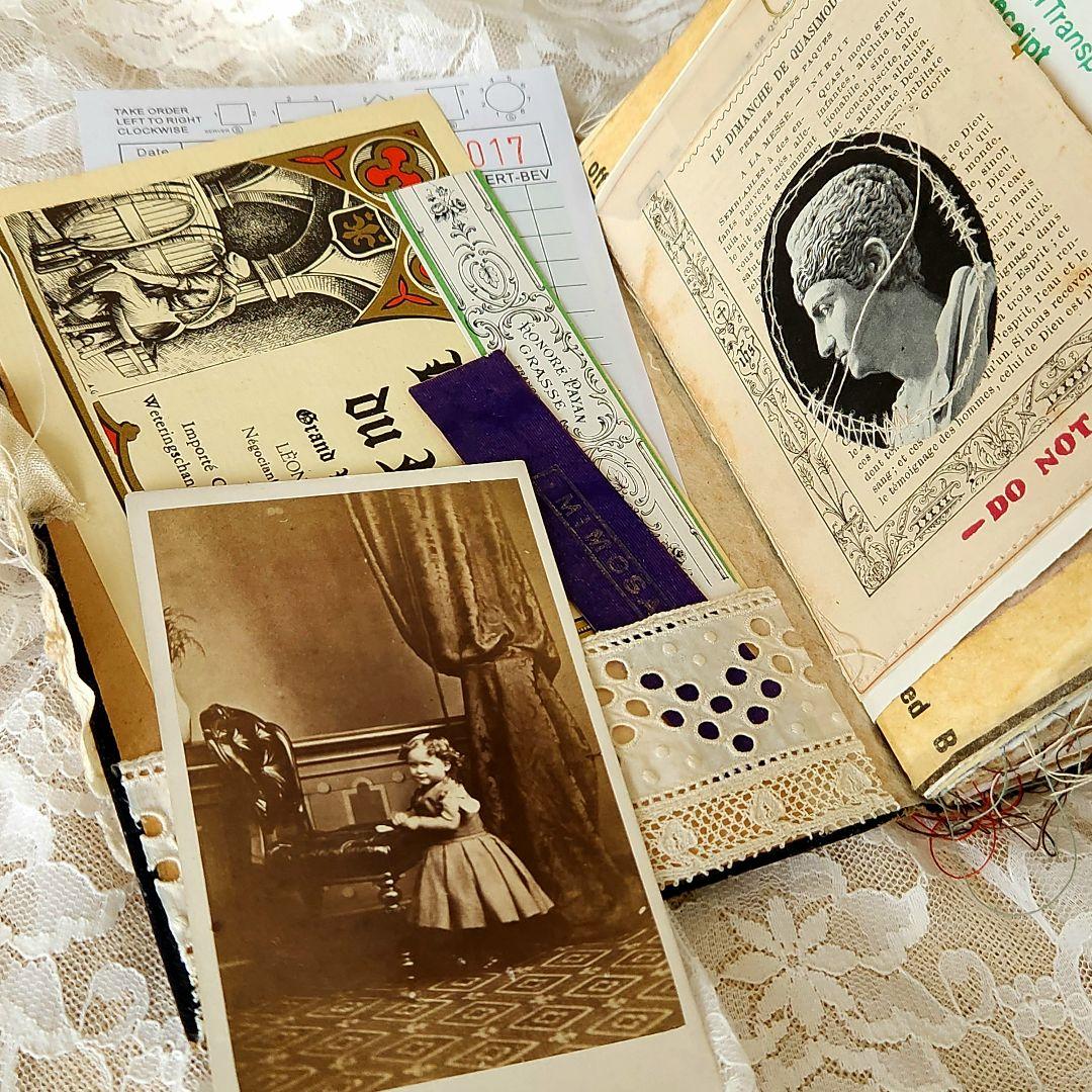 フランスの古い小さなガイドブックをリメイクしたjunkjournal