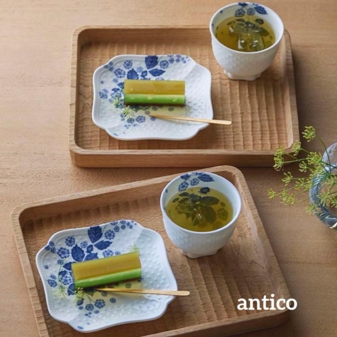 ウェッジウッドストロベリーブルームインディゴ カップ＆小皿ペア＆菱形皿2枚セット