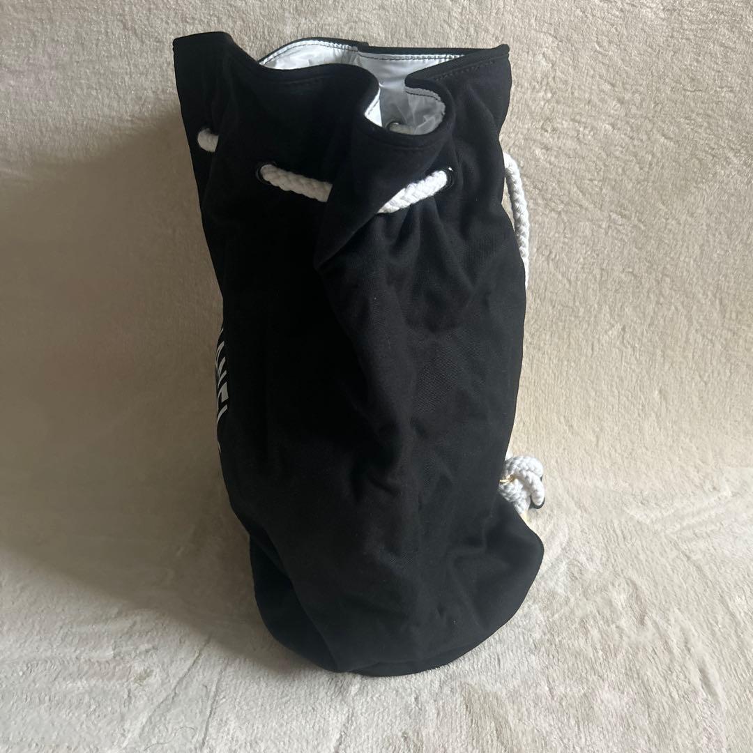美品　CHANEL シャネル ジムバッグ 巾着バッグ　箱付き