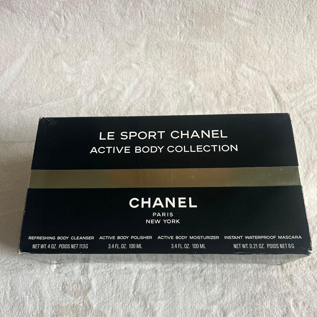 美品　CHANEL シャネル ジムバッグ 巾着バッグ　箱付き