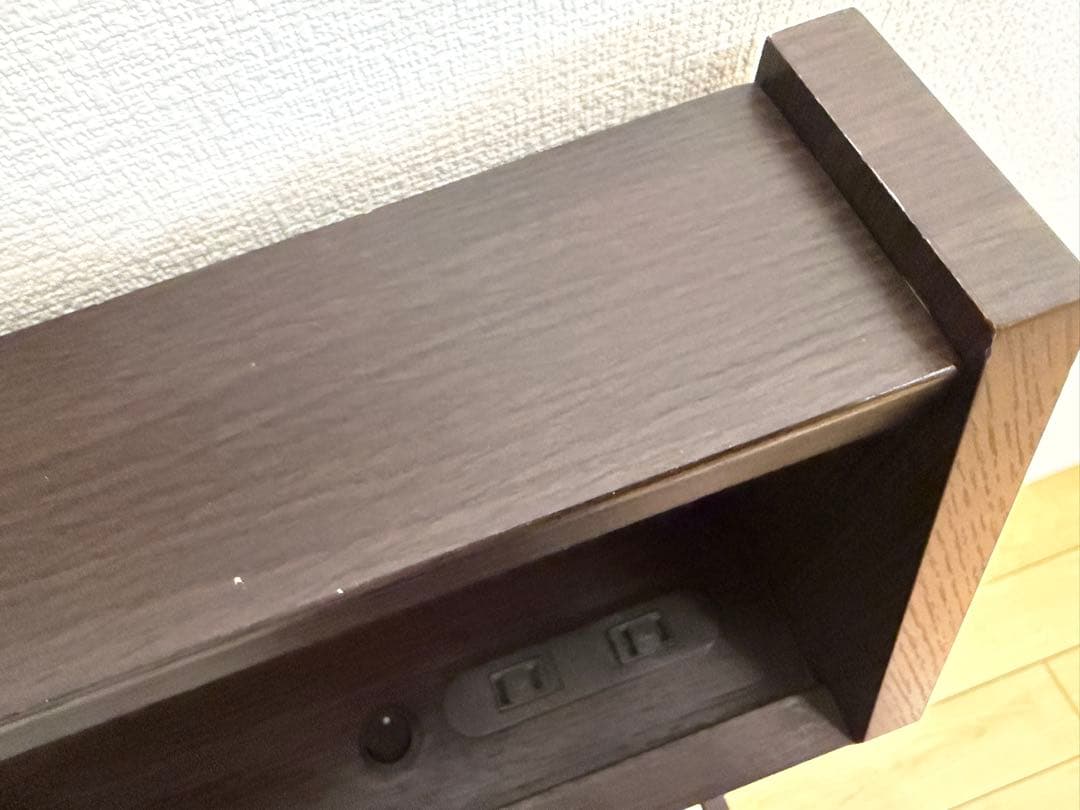 引取のみ　LED照明付きセミダブルベッドフレーム