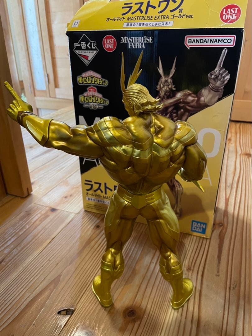バンダイ マスターピースエクストラ オールマイト ゴールド