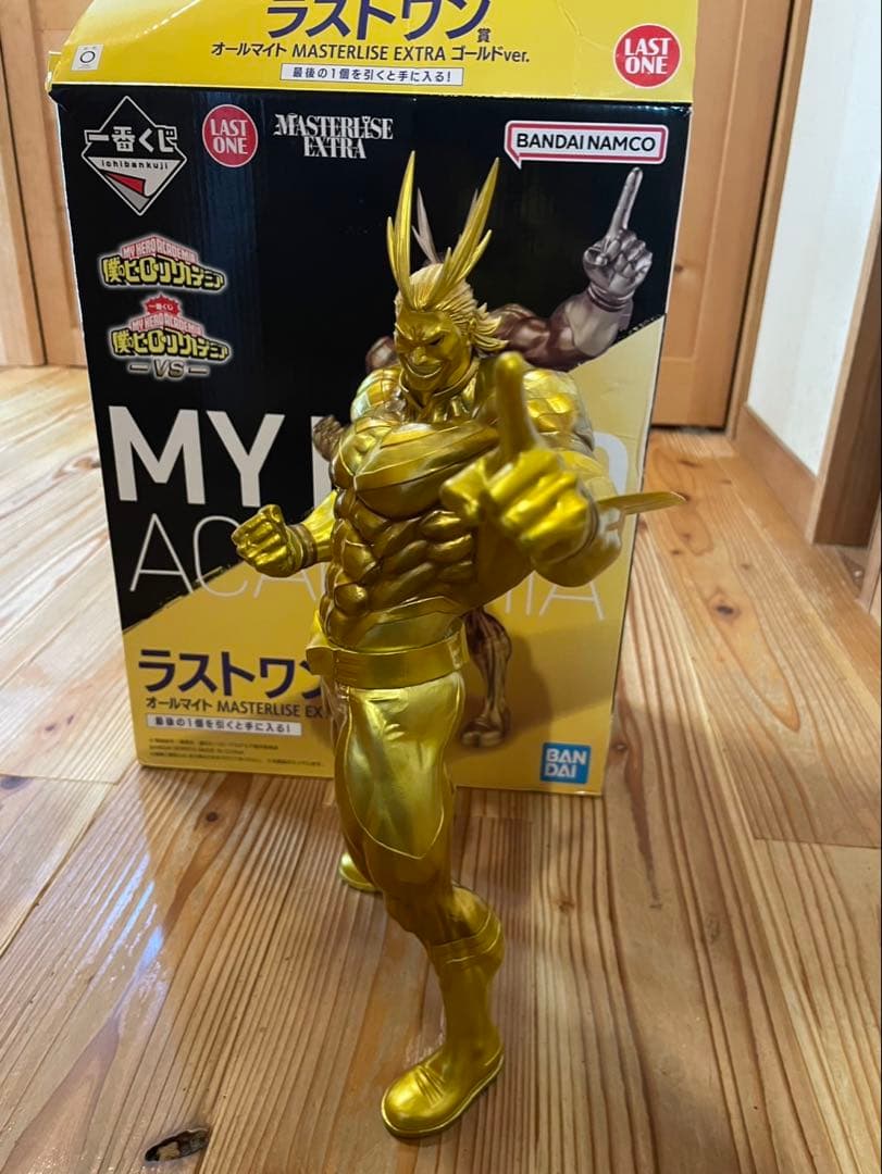 バンダイ マスターピースエクストラ オールマイト ゴールド