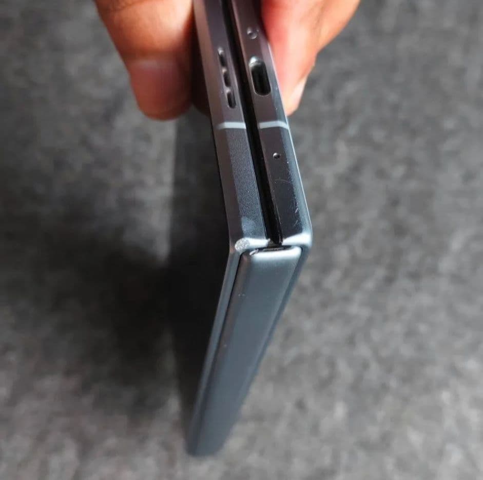 Vivo X Fold 折りたたみスマホ 12GB RAM 256GB