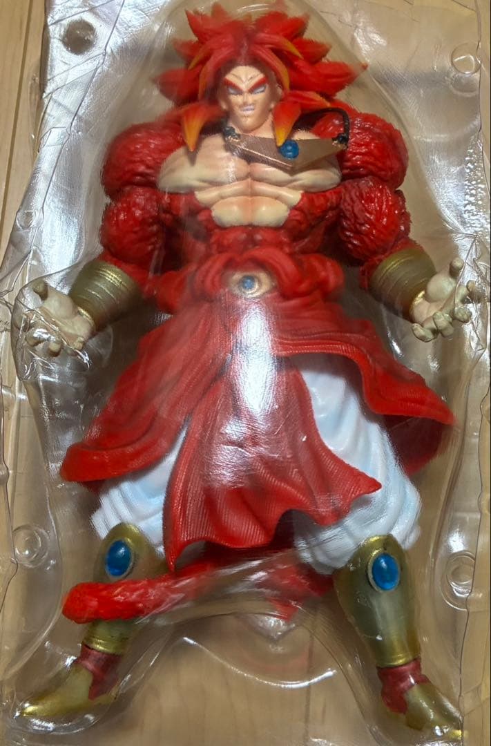 ドラゴン　ボール　ブロリー　新品未使用品。
