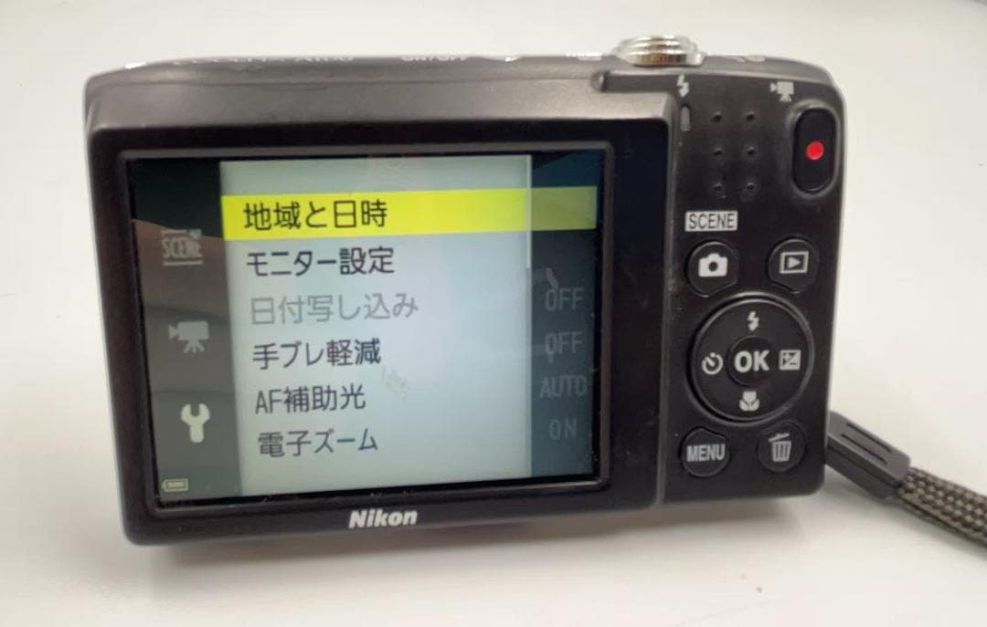 Nikon Coolpix A100 デジタルカメラ
