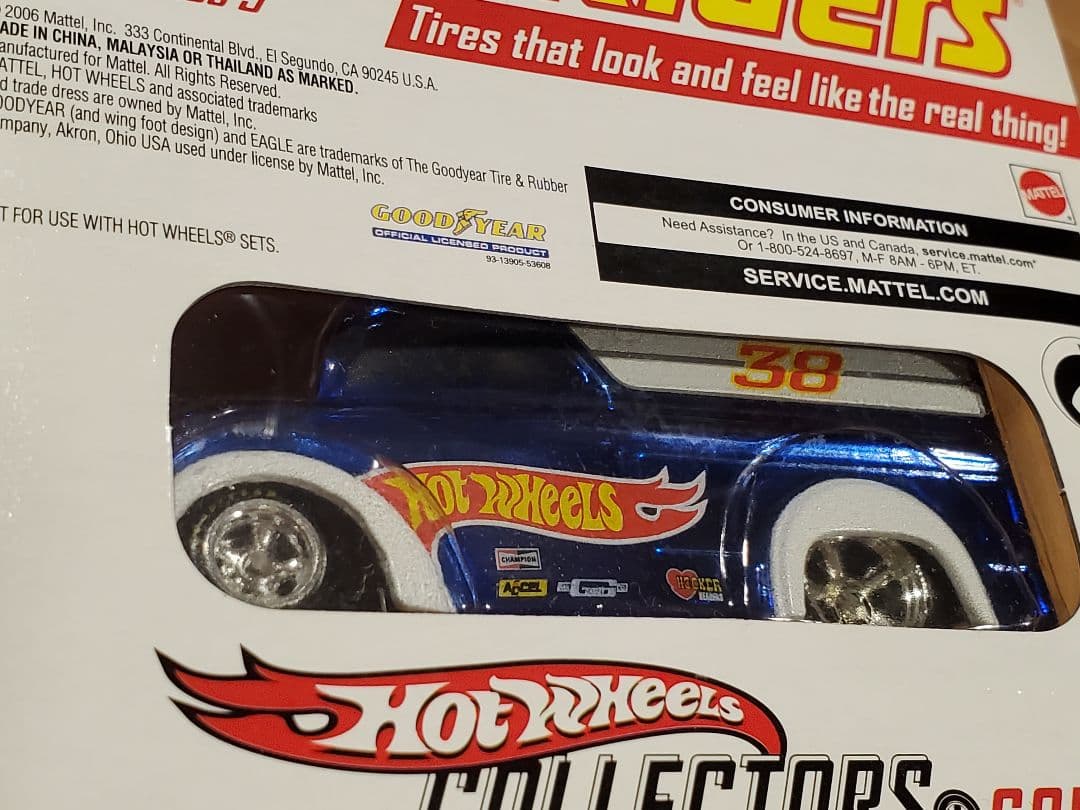 ホットウィール Dairy Delivery Real Riders