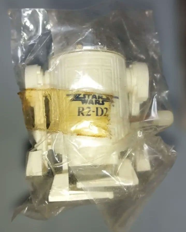 スター・ウォーズ R2-D2 フィギュア 未開封