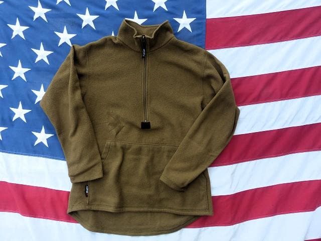 米軍実物 USMC　ポーラテック フリース プルオーバー シャツ　M 61