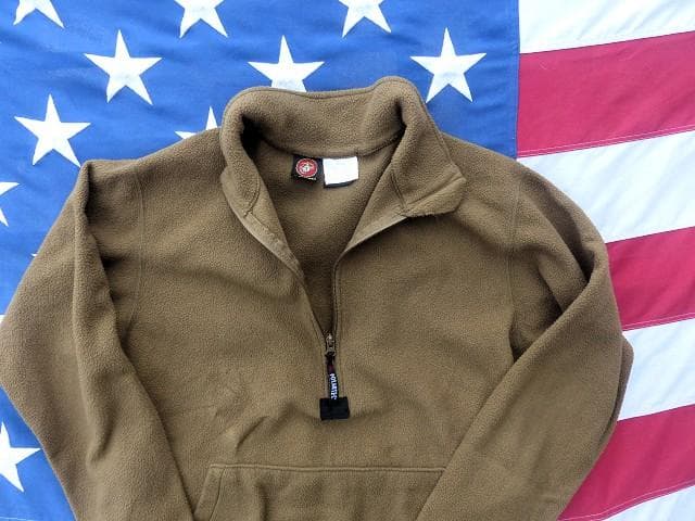 米軍実物 USMC　ポーラテック フリース プルオーバー シャツ　M 61