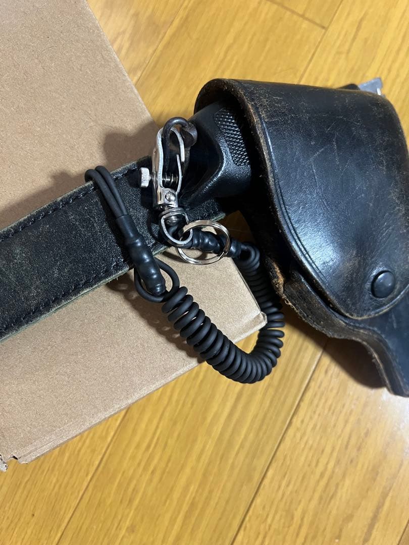 警察　ランヤード　レプリカ品