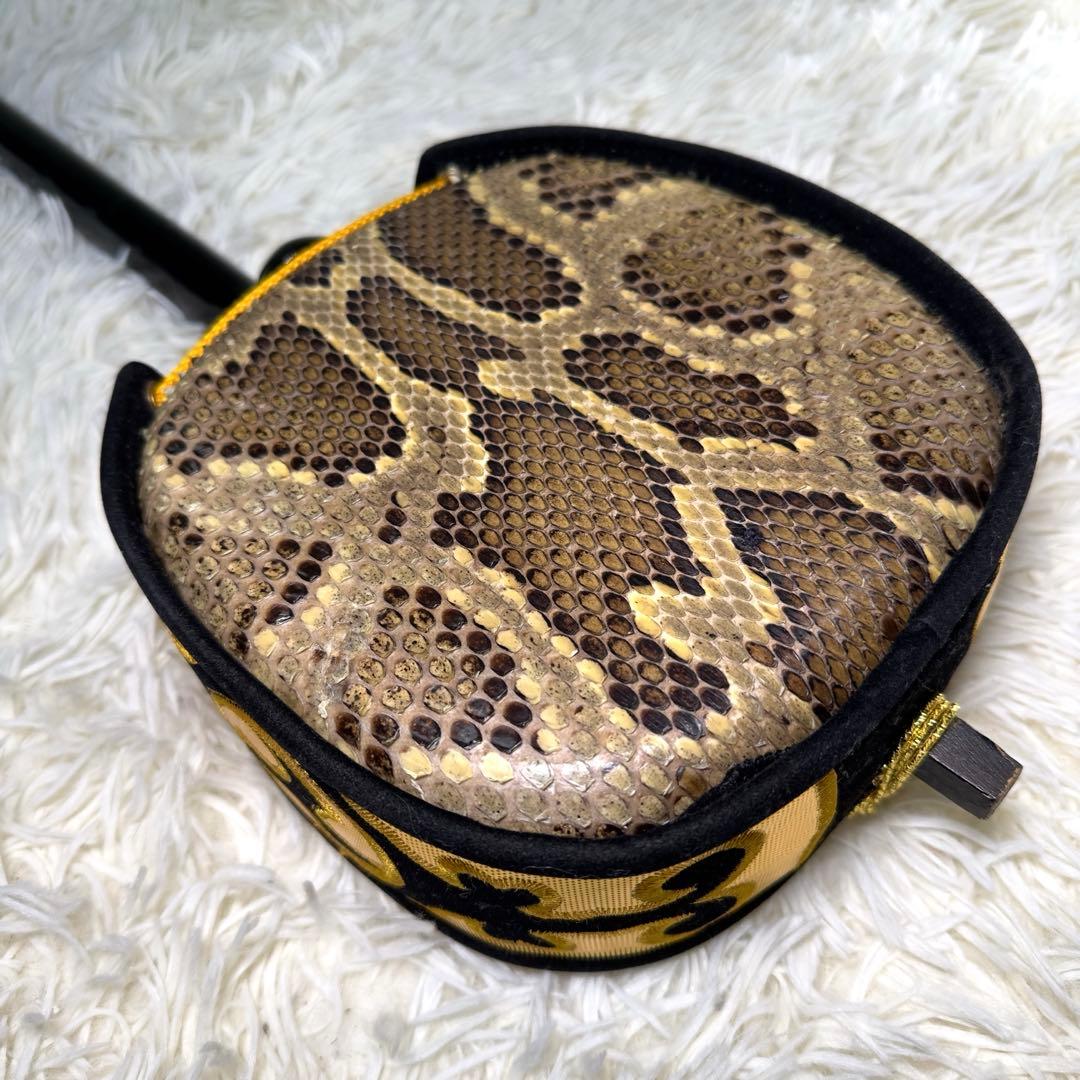 沖縄三味線　本革　ソフトケース付き