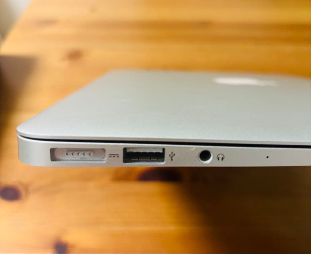 【美品】macbook air 2017 13インチ