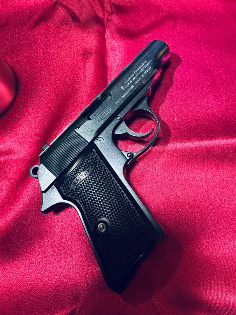 キャロムショット　ワルサーPPK/Sモリブデンブルー　モデルガン