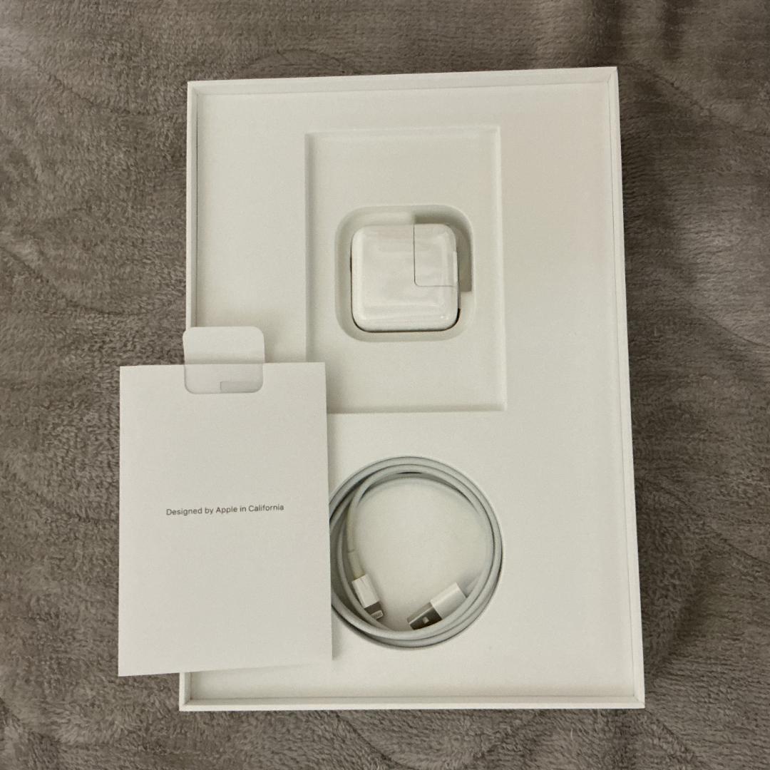 iPad 第7世代 Wi-Fi 32GB ゴールド MW762J/A A2197