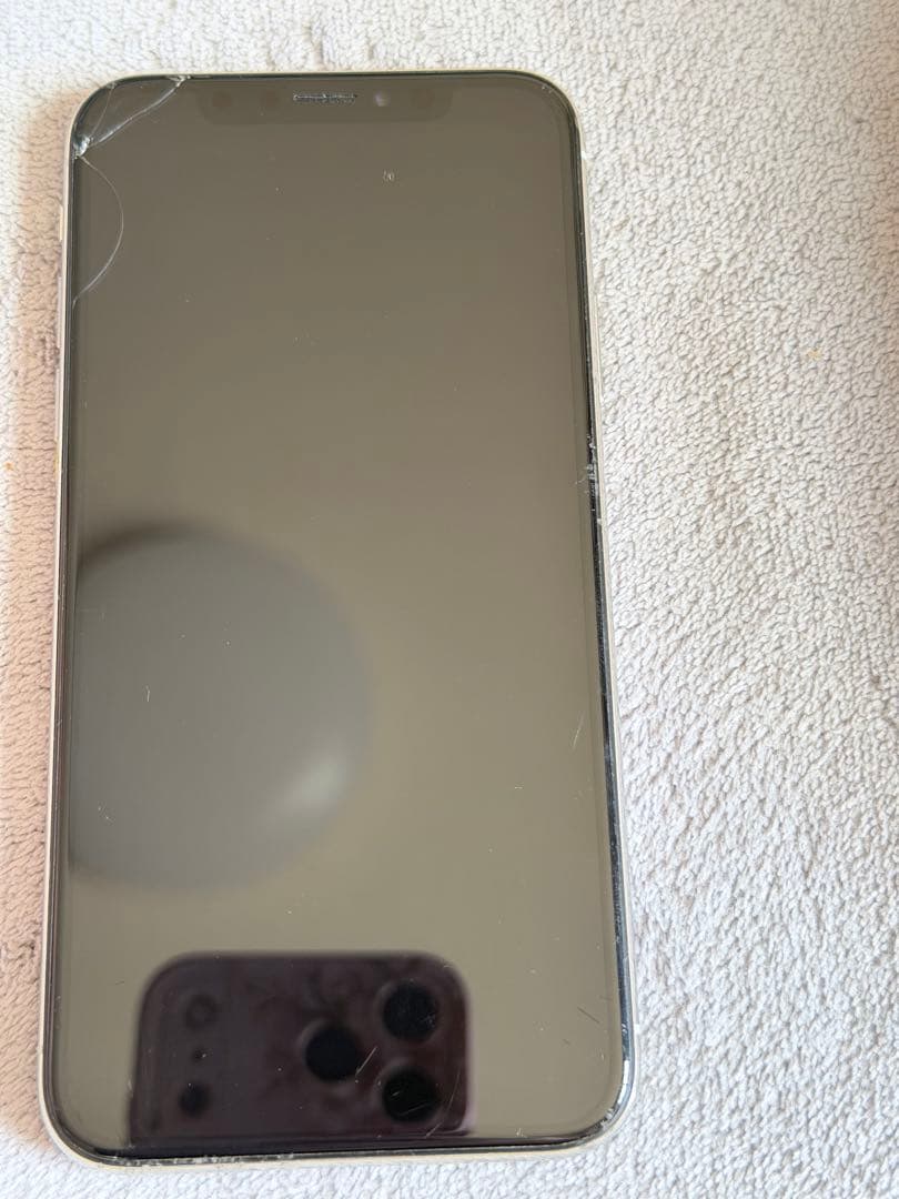 iPhone X 64GB ホワイト