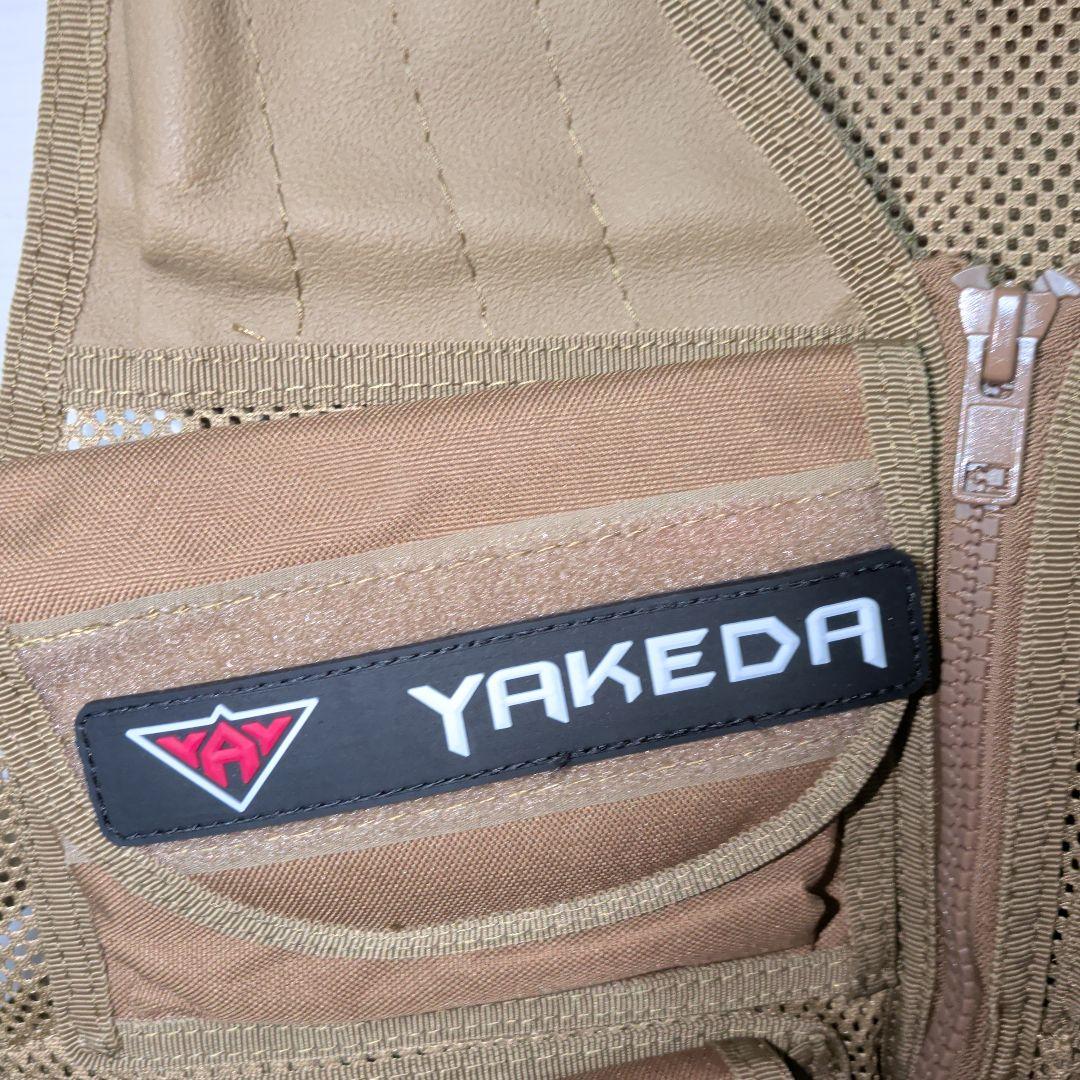 YAKEDA製タクティカルベスト Amazon価格15000円　コヨーテブラウン
