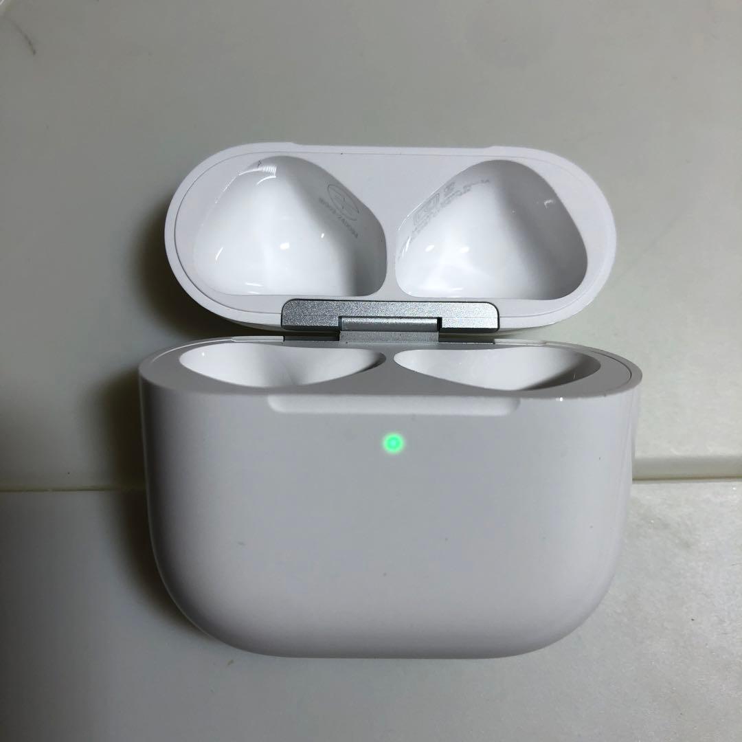 Apple AirPods 第4世代　ANC A3059 充電ケース