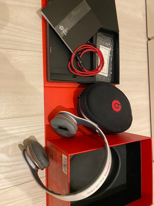 Beatsヘッドホンsolo HD