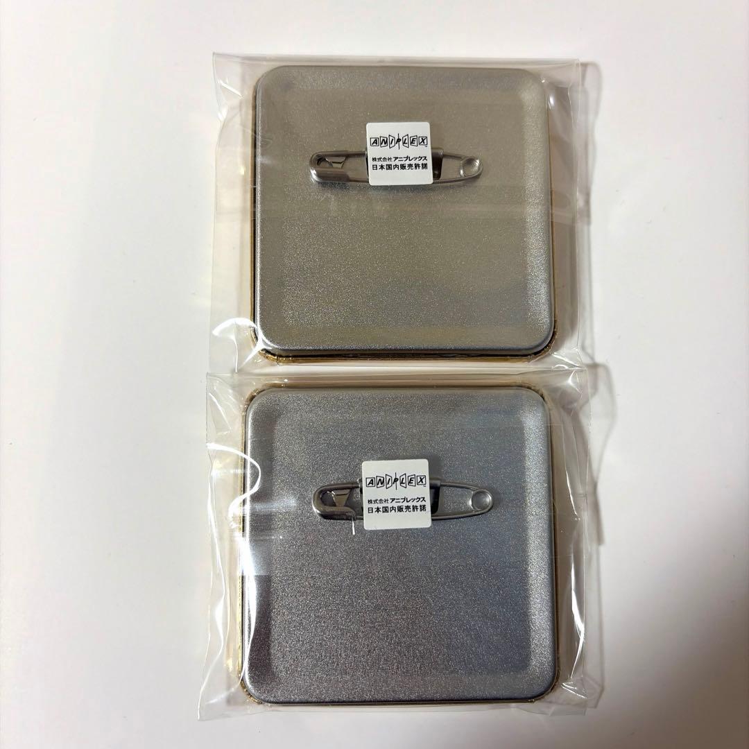鬼滅の刃　ダイニング　スクエア缶バッジ　義勇&しのぶセット