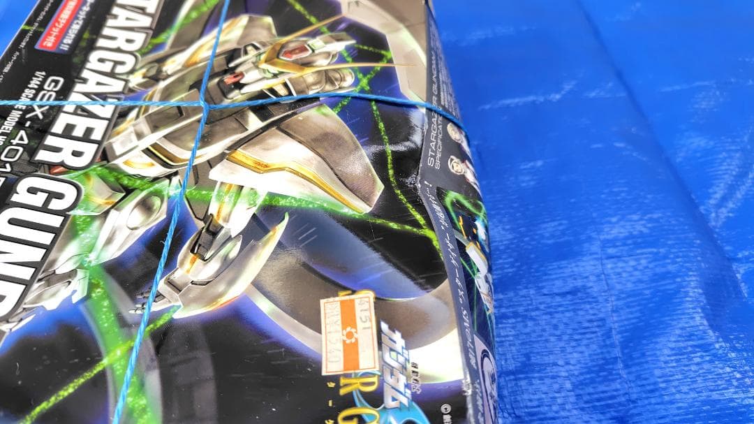 【ガンプラ】　ガンダムHG　セブンイレブンカラーほか　まとめ売り