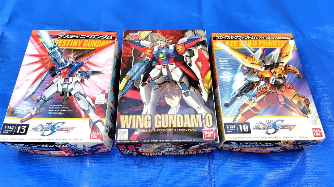【ガンプラ】　ガンダムHG　セブンイレブンカラーほか　まとめ売り